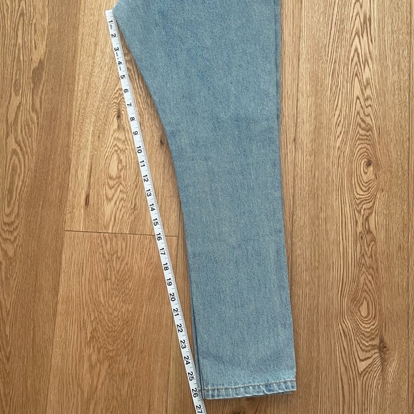 NWT STEVIE HIGHRISE MOM JEANS TAPERED LIGHT INDIGO - Picture 12 of 16